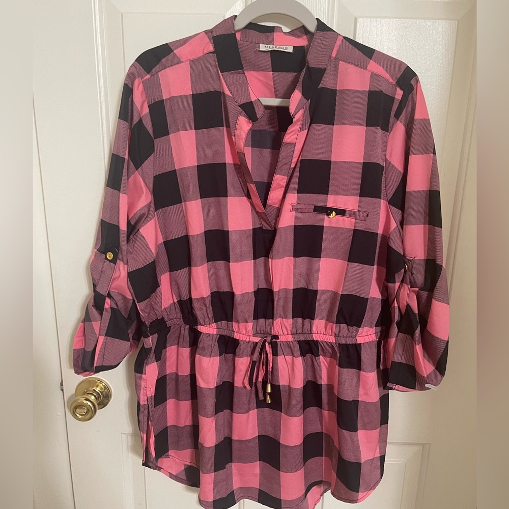 Women’s shirt Mileage brand Pink & Black Checkered Blouse adjustable sleeves